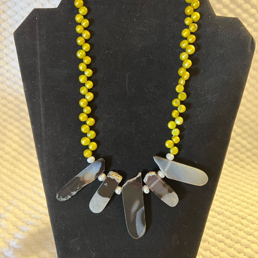 Black Banded Agate Yellow Green ZigZag Pearl handmade necklace 19.5” long